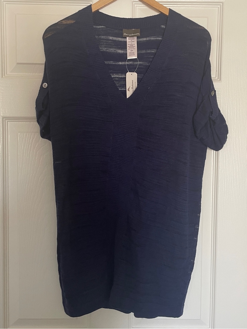 💙 Tommy Bahama Navy V-Neck Roll-Tab Sleeve Tunic Sweater 💙